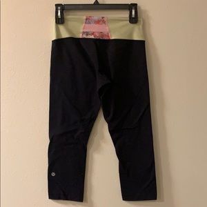 Reversible Lululemon crop leggings
